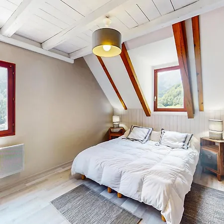 Maison Vue Sur Les Montagnes 別荘 *